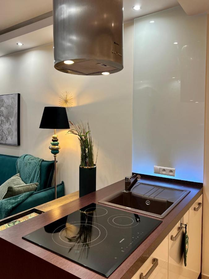 Platinum Tower Green Star Apart Lägenhet Warszawa Exteriör bild